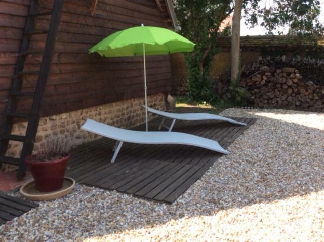 Ancien Relais De Poste Guest House Collandres-Quincarnon Екстериор снимка